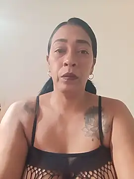 candelahot10 online show from July 1, 2026, 1:33 pm