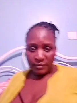 Snapshot of charitoo chatting on July 17, 2026, 9:45 pm charitoo online show from July 17, 2026, 9:45 pm