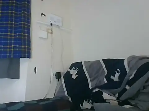 Snapshot of rebelrosek chatting on June 28, 2026, 3:29 pm rebelrosek online show from June 28, 2026, 3:29 pm