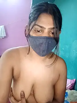 Snapshot of Model-031 chatting on June 12, 2026, 8:34 am Model-031 online show from June 12, 2026, 8:34 am