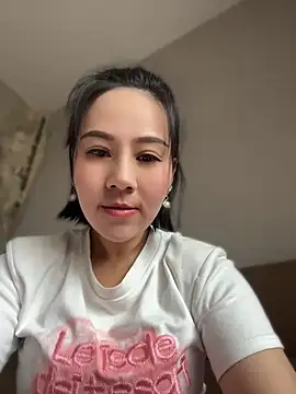 Snapshot of ndyanyanlaoshi chatting on June 24, 2026, 6:23 am ndyanyanlaoshi online show from June 24, 2026, 6:23 am