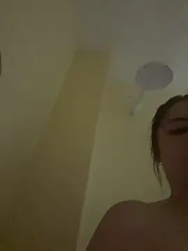julybri online show from June 12, 2026, 11:02 pm