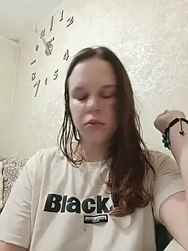 Snapshot of Sara_liss chatting on July 31, 2026, 2:47 pm Sara liss online show from July 31, 2026, 2:47 pm