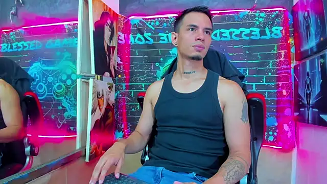 Snapshot of Angel_Blessed chatting on June 11, 2026, 12:24 pm Angel Blessed online show from June 11, 2026, 12:24 pm