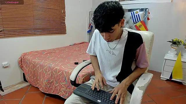 Jake Falcon online show from July 16, 2026, 11:29 am