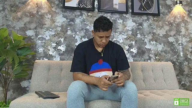Snapshot of Alejandro_and_Deiby chatting on June 16, 2026, 10:48 am Alejandro and Deiby online show from June 16, 2026, 10:48 am