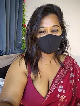 Snapshot of beauty_lisa- chatting on June 25, 2026, 6:46 pm beauty lisa- online show from June 25, 2026, 6:46 pm