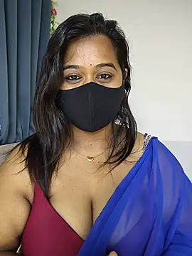 Snapshot of beauty_lisa- chatting on June 26, 2026, 7:25 am beauty lisa- online show from June 26, 2026, 7:25 am