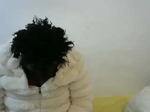 Snapshot of Curvy_lizy chatting on July 18, 2026, 3:20 pm Curvy lizy online show from July 18, 2026, 3:20 pm