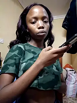 Snapshot of Sexyie_lynne chatting on July 13, 2026, 7:46 pm Sexyie lynne online show from July 13, 2026, 7:46 pm