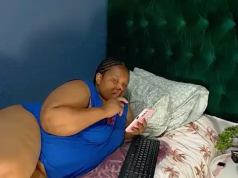 MISS BLACKBERY online show from July 19, 2026, 1:36 am