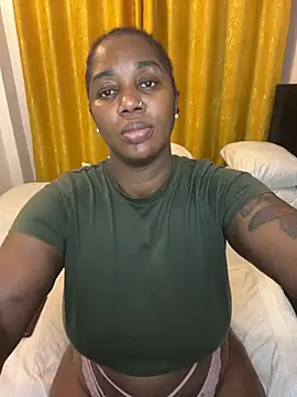 Honeylust26 online show from July 28, 2026, 3:58 am