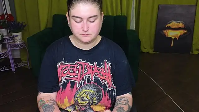 Snapshot of CessieBler chatting on June 30, 2026, 5:46 pm CessieBler online show from June 30, 2026, 5:46 pm