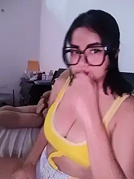 Snapshot of K_AriDoll chatting on June 24, 2026, 5:33 pm K AriDoll online show from June 24, 2026, 5:33 pm