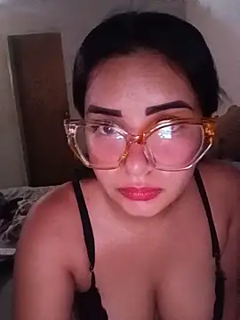 Snapshot of K_AriDoll chatting on June 14, 2026, 5:25 pm K AriDoll online show from June 14, 2026, 5:25 pm