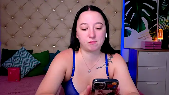 Snapshot of AVA_MAXIMUS chatting on June 19, 2026, 4:51 am AVA MAXIMUS online show from June 19, 2026, 4:51 am