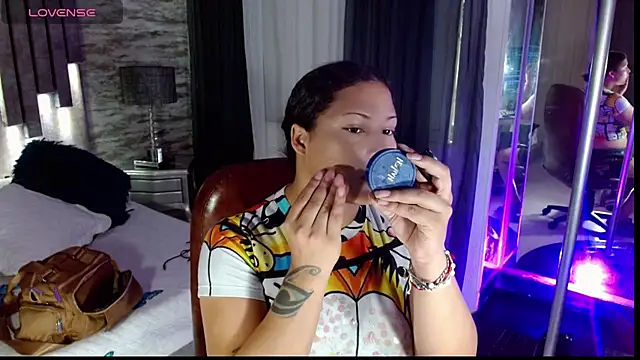 Snapshot of katha_bigass chatting on July 5, 2026, 7:10 pm katha bigass online show from July 5, 2026, 7:10 pm