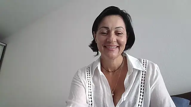 Snapshot of Lakomka499 chatting on July 15, 2026, 6:31 am Lakomka499 online show from July 15, 2026, 6:31 am