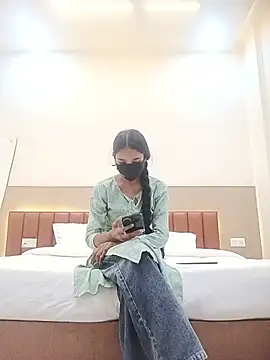 Snapshot of Riya_cum33 chatting on June 29, 2026, 10:00 am Riya cum33 online show from June 29, 2026, 10:00 am