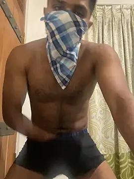 Snapshot of mr_shhw chatting on August 5, 2026, 4:45 pm mr shhw online show from August 5, 2026, 4:45 pm