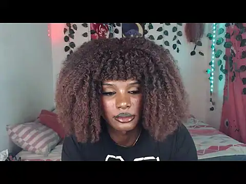 Snapshot of Stefanny_Hot033 chatting on June 19, 2026, 12:49 am Stefanny Hot033 online show from June 19, 2026, 12:49 am