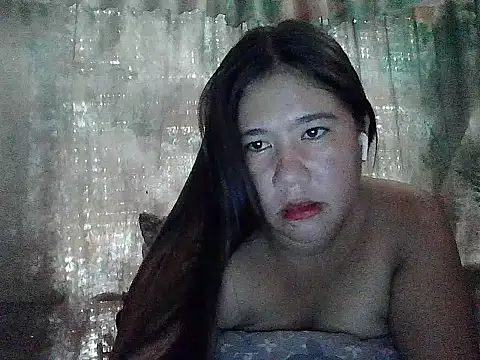 Snapshot of Islandbabe22 chatting on July 2, 2026, 6:52 am Islandbabe22 online show from July 2, 2026, 6:52 am
