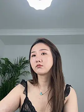 Snapshot of Anngerrqing chatting on June 14, 2026, 10:27 am Anngerrqing online show from June 14, 2026, 10:27 am