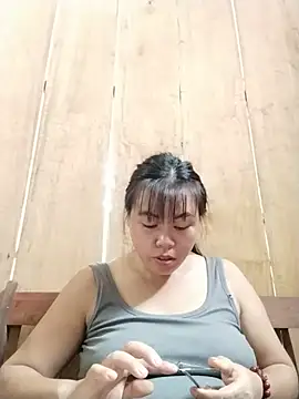 Snapshot of -Lemi- chatting on July 24, 2026, 4:52 am -Lemi- online show from July 24, 2026, 4:52 am