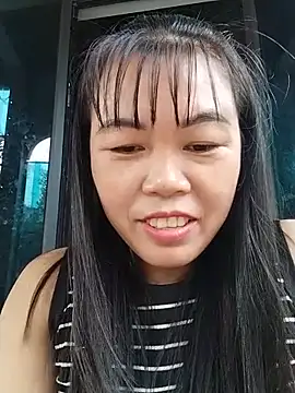 Snapshot of -Lemi- chatting on July 23, 2026, 1:58 am -Lemi- online show from July 23, 2026, 1:58 am