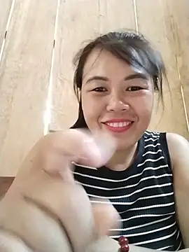Snapshot of -Lemi- chatting on July 12, 2026, 4:35 am -Lemi- online show from July 12, 2026, 4:35 am