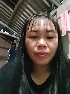 Snapshot of -Lemi- chatting on July 17, 2026, 1:30 pm -Lemi- online show from July 17, 2026, 1:30 pm
