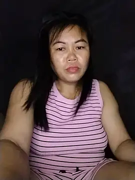 Snapshot of -Lemi- chatting on June 19, 2026, 6:36 pm -Lemi- online show from June 19, 2026, 6:36 pm