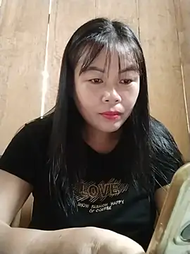 Snapshot of -Lemi- chatting on July 9, 2026, 4:35 am -Lemi- online show from July 9, 2026, 4:35 am