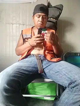 Snapshot of Hdheueiieirjr chatting on June 14, 2026, 9:38 pm Hdheueiieirjr online show from June 14, 2026, 9:38 pm