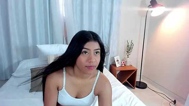 little starlight online show from June 25, 2026, 12:43 pm