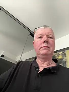 cumboy online show from April 28, 2026, 12:09 pm