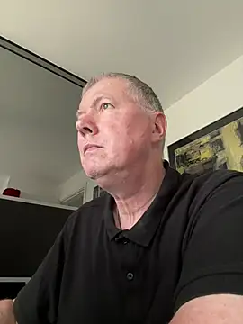 cumboy online show from May 19, 2026, 1:07 pm