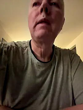 Snapshot of cumboy chatting on December 3, 2024, 12:41 am cumboy online show from December 3, 2024, 12:41 am