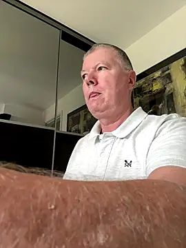 Snapshot of cumboy chatting on October 10, 2025, 11:55 am cumboy online show from October 10, 2025, 11:55 am