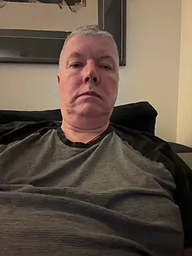 Snapshot of cumboy chatting on December 15, 2025, 12:05 am cumboy online show from December 15, 2025, 12:05 am