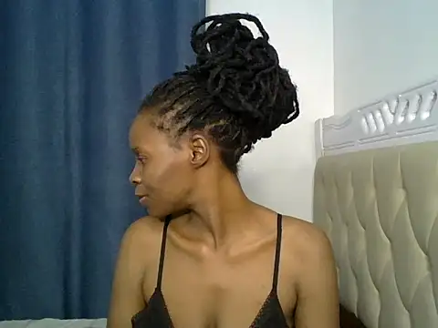 Snapshot of exoticglow chatting on July 26, 2026, 8:16 pm exoticglow online show from July 26, 2026, 8:16 pm