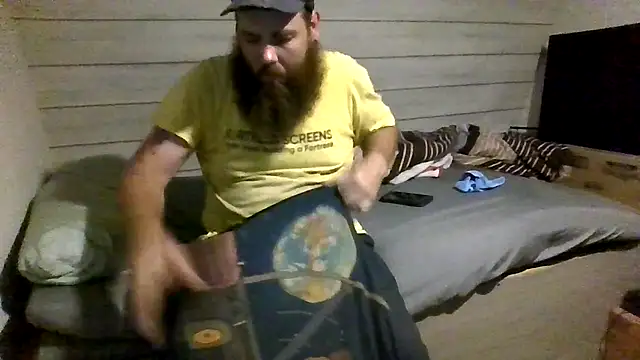 Snapshot of ThisGuy42o chatting on June 25, 2026, 11:54 pm ThisGuy42o online show from June 25, 2026, 11:54 pm