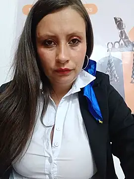 Snapshot of LIA--23 chatting on June 24, 2026, 1:10 pm LIA--23 online show from June 24, 2026, 1:10 pm