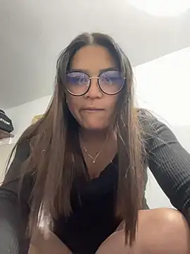 Mia monroe1 online show from July 23, 2026, 3:37 am