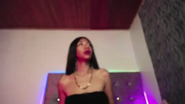 Snapshot of zira_lux chatting on June 26, 2026, 3:56 am zira lux online show from June 26, 2026, 3:56 am