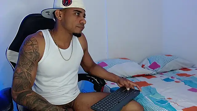 Snapshot of Karl_Jensennxx chatting on June 26, 2026, 2:39 am Karl Jensennxx online show from June 26, 2026, 2:39 am