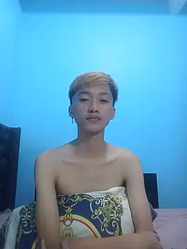 Snapshot of Fem_phiLboy69 chatting on July 11, 2026, 1:11 pm Fem phiLboy69 online show from July 11, 2026, 1:11 pm