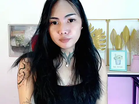Snapshot of francine_xx chatting on August 6, 2026, 9:15 am francine xx online show from August 6, 2026, 9:15 am