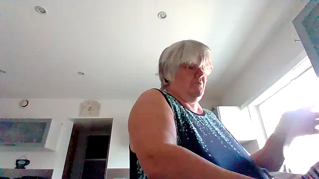 Snapshot of coquinesensuel chatting on July 19, 2026, 7:06 am coquinesensuel online show from July 19, 2026, 7:06 am
