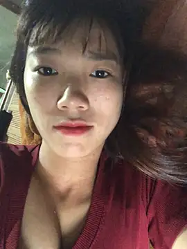 Snapshot of -Sukem-mut chatting on August 6, 2026, 5:24 am -Sukem-mut online show from August 6, 2026, 5:24 am